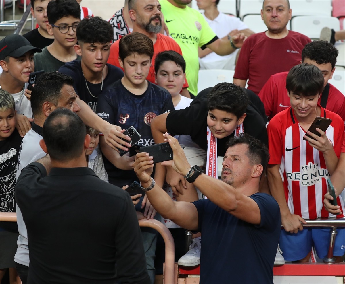 Antalyaspor, hazırlık maçında Kuzey Makedonya'nın Shkupi ekibiyle Corendon Airlines Park Antalya...