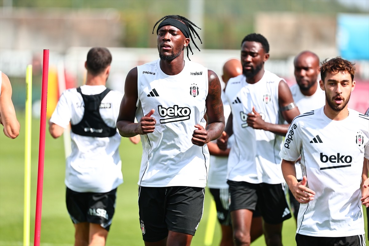 Beşiktaş, UEFA Konferans Ligi 3. ön eleme turun rövanşında yarın İrlanda temsilcisi St. Patrick's...