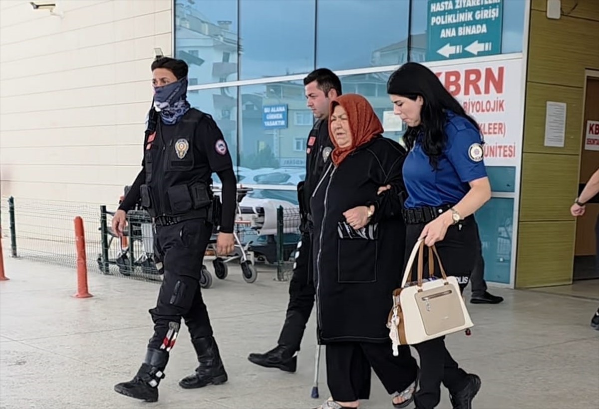 Bursa'nın İnegöl ilçesinde, hakkında 15 yıl kesinleşmiş hapis cezası bulunan firari kadın hükümlü...