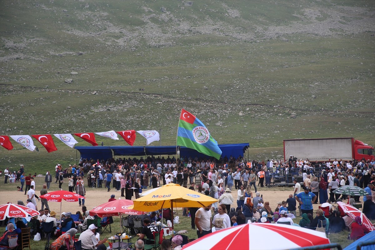 Çaykur Rizespor Kulübünce Rize'nin İkizdere ilçesinde organize edilen "Birlik ve Beraberlik...