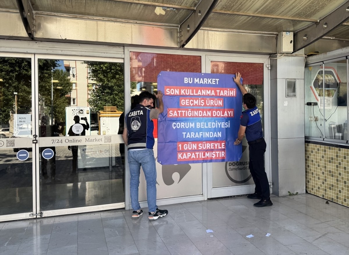 Çorum'da son kullanma tarihi geçmiş ürün sattığı tespit edilen zincir market şubesine 1 günlük...