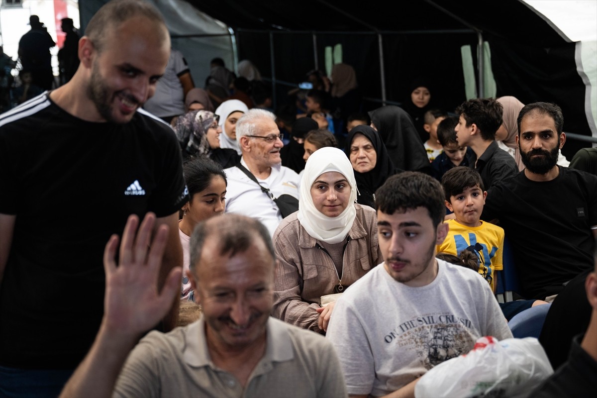 İçişleri Bakanlığı Göç İdaresi Başkanlığı verilerine göre, 8 Aralık 2024 sonrası 411 bin 649...