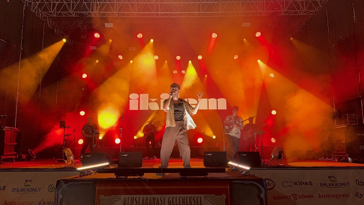 Kahramanmaraş Büyükşehir Belediyesince bu yıl ikincisi düzenlenen "Uluslararası Geleneksel Ağustos...