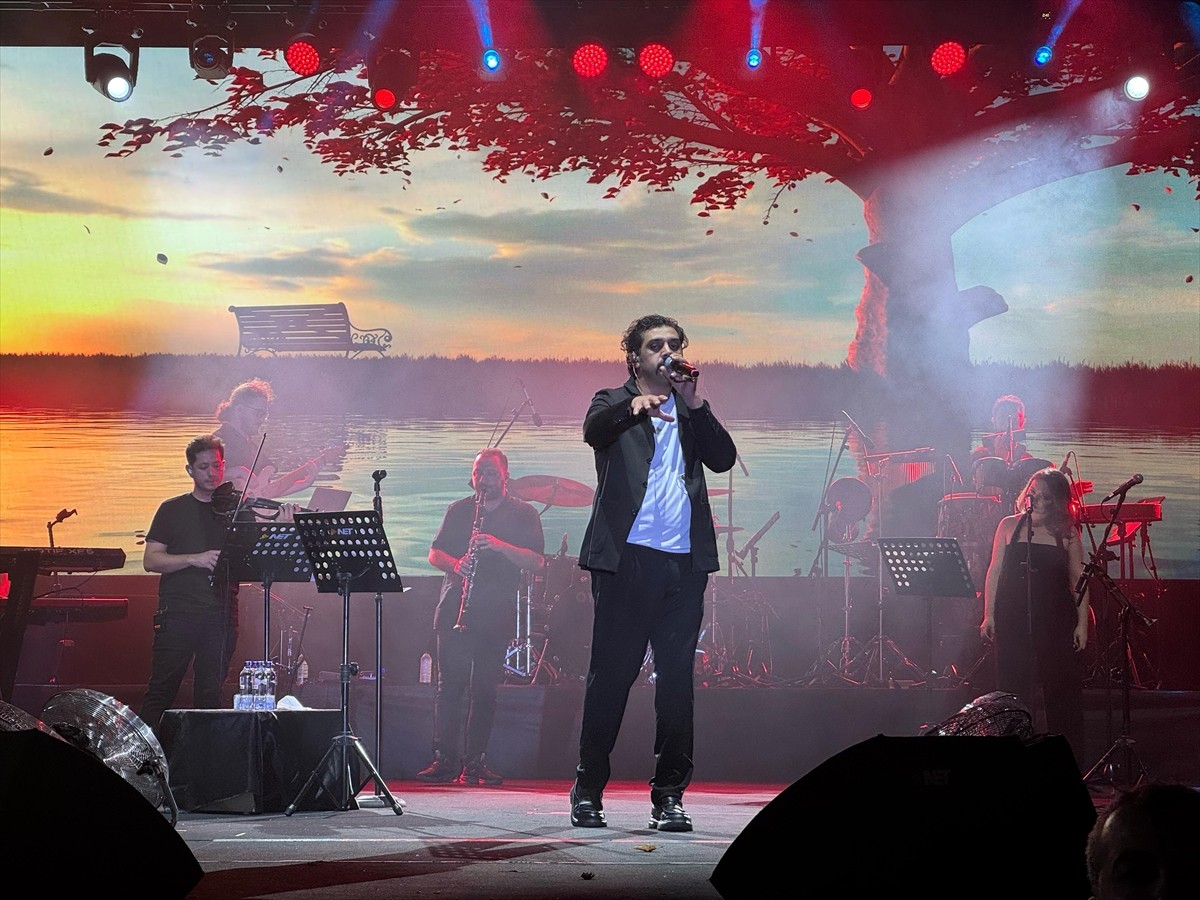 Kahramanmaraş Büyükşehir Belediyesince düzenlenen Uluslararası Geleneksel Ağustos Fuarı, çeşitli...