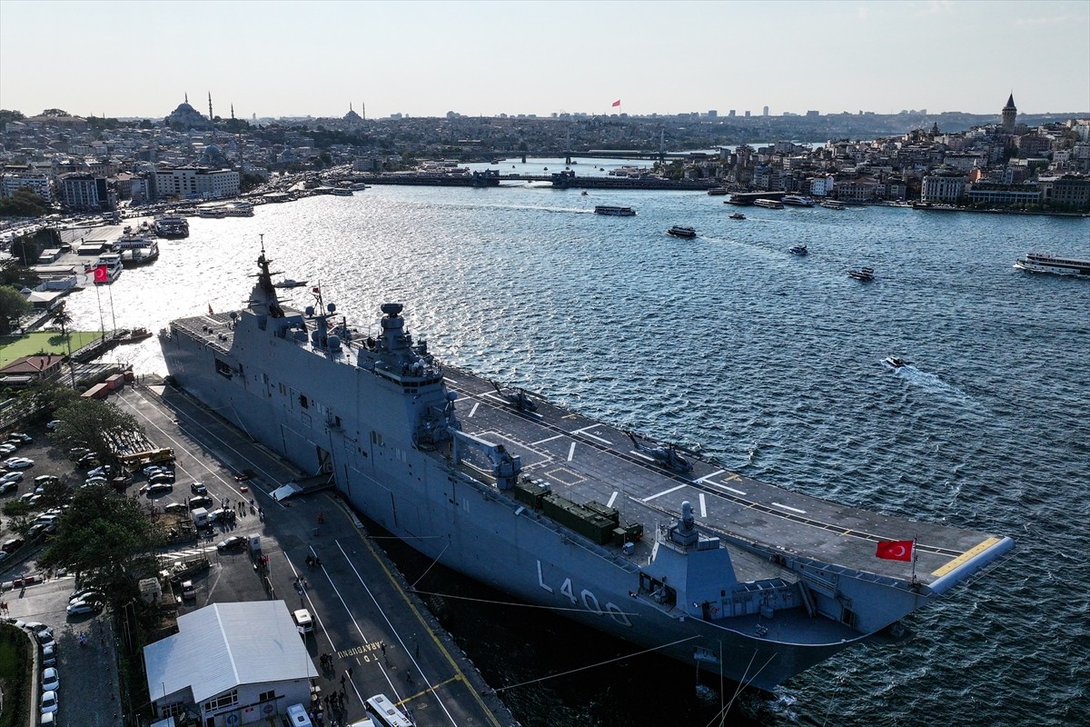 Malazgirt Zaferi'nin 954. yıl dönümü ile 30 Ağustos Zafer Bayramı kutlamaları kapsamında...