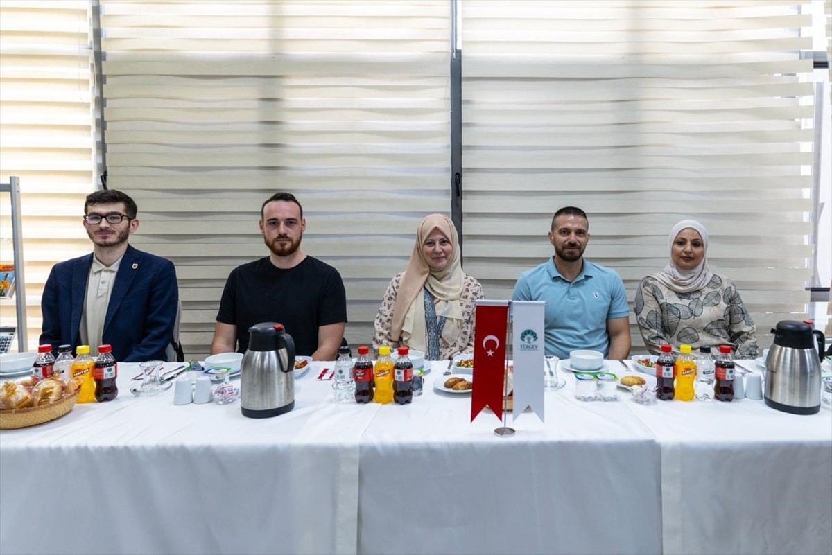 "Avrupa Birliği Erasmus+ Programı" desteğiyle yürütülen "Pusula: İnsanlığın Ortak Yönü" Projesi...