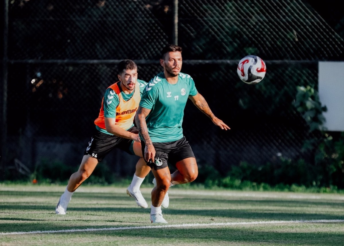 Sakaryaspor, Trendyol 1. Lig'in 3. haftasında deplasmanda Sipay Bodrum FK ile oynayacağı maçın...