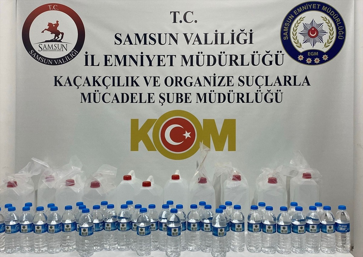 Samsun'da kaçak içki operasyonunda 1 şüpheli gözaltına alındı. Operasyonda 40 litre etil alkol ile...