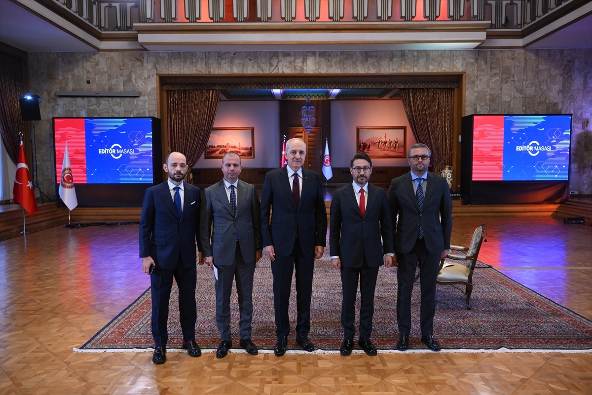 TBMM Başkanı Numan Kurtulmuş, Anadolu Ajansı (AA) Editör Masası'na katıldı. Meclis Tören...