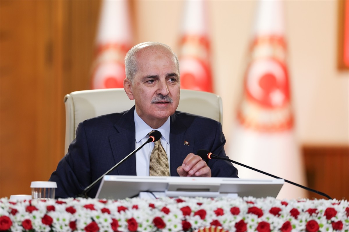 TBMM Başkanı Numan Kurtulmuş, "Terörsüz Türkiye" hedefi doğrultusunda TBMM'de kurulan Milli...