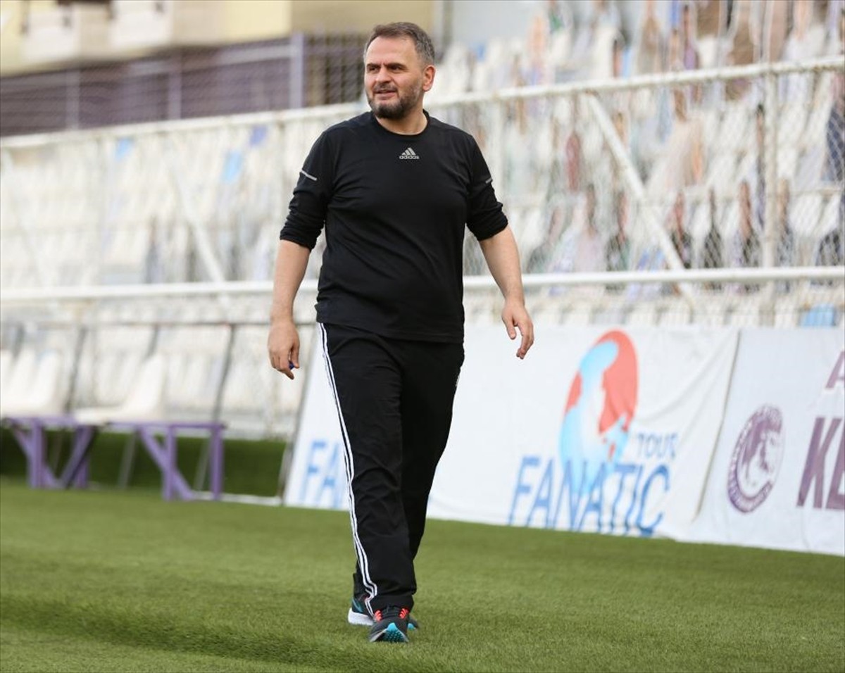 Trendyol 1. Lig ekiplerinden Emre Gökdemir İnşaat Ankara Keçiörengücü'nün başkanı Sedat Tahiroğlu...