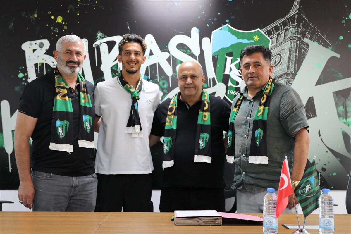 Trendyol Süper Lig ekiplerinden Kocaelispor, 32 yaşındaki orta saha oyuncusu Tayfur Bingöl ile 2+1...