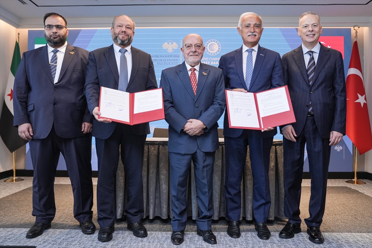 Türkiye-Suriye yuvarlak masa toplantısı kapsamında 10 mutabakat zaptının imza töreni, Dış Ekonomik...