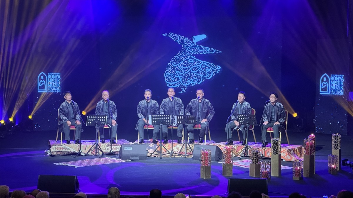 22. Uluslararası Konya Mistik Müzik Festivali Kazakistan'dan gelen Yasawi Group konseriyle...