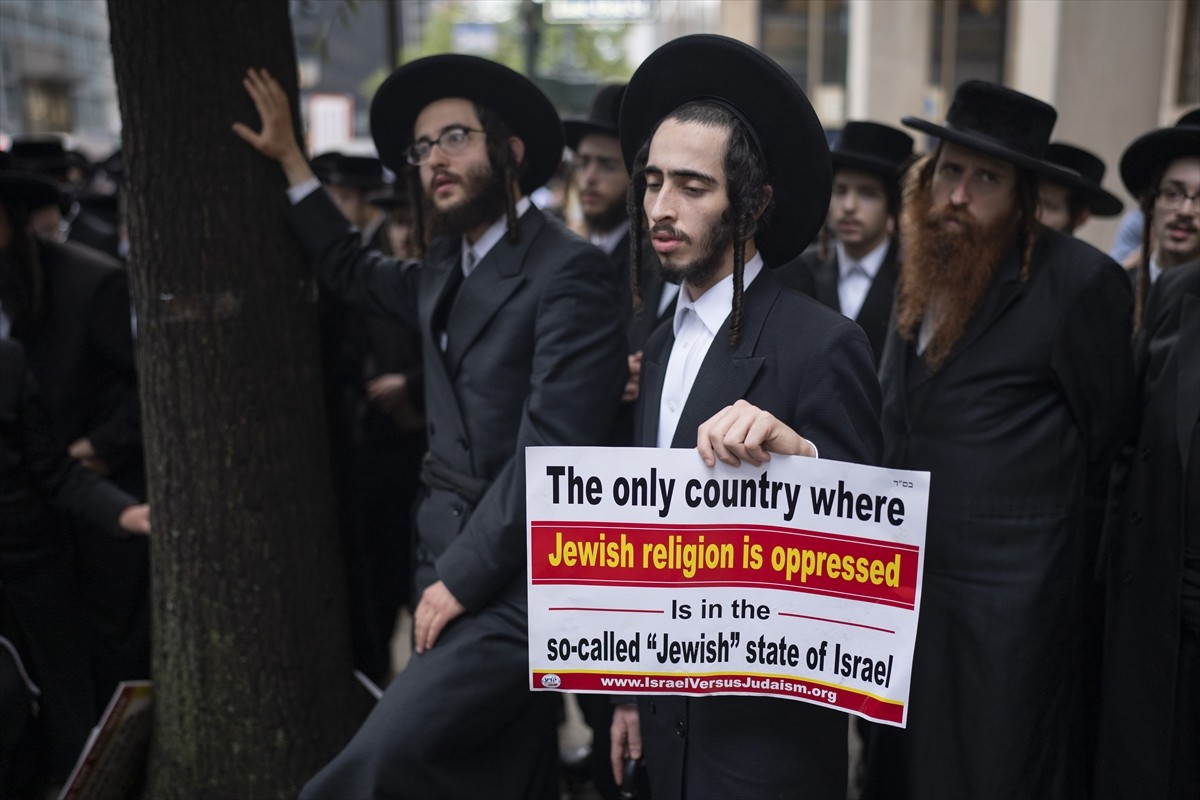 ABD'nin New York kentinde, İsrail karşıtı Ortodoks Yahudiler, İsrail Başbakanı Binyamin...