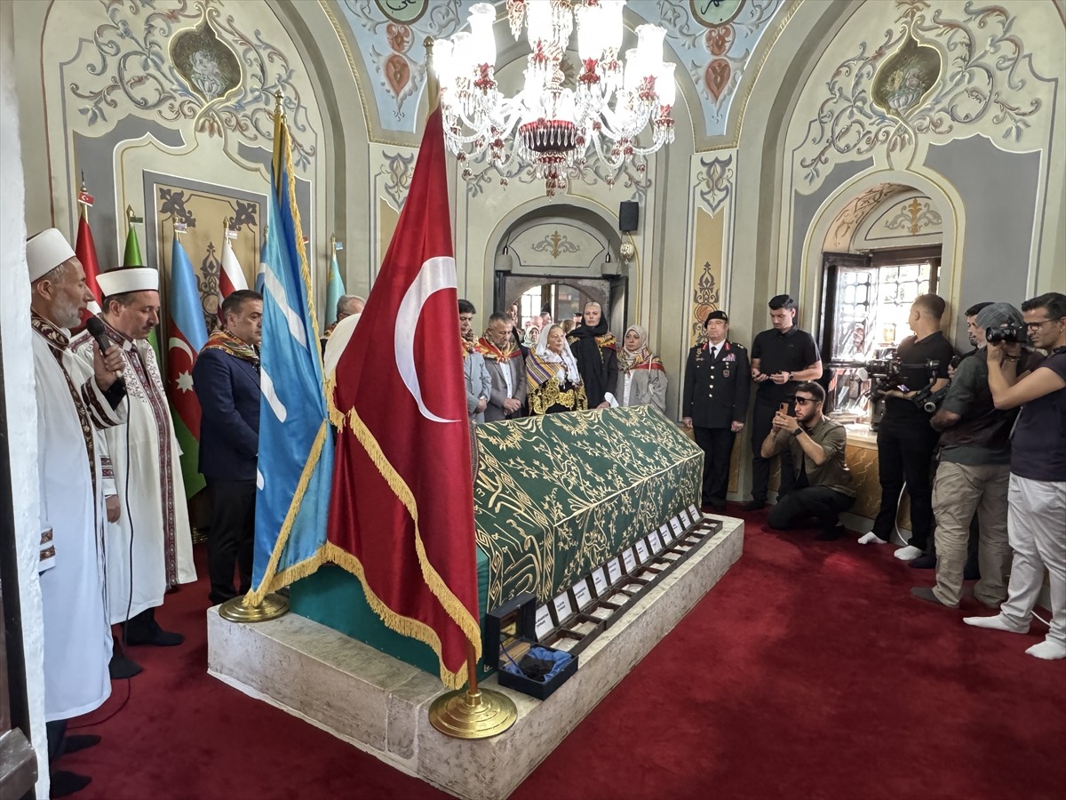 Bilecik'in Söğüt ilçesinde, bu yıl 744'üncüsü düzenlenen Söğüt Ertuğrul Gazi'yi Anma ve Yörük...