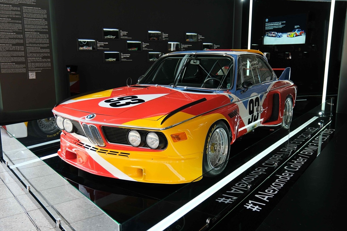 Borusan Otomotiv'in Türkiye distribütörü olduğu BMW, bu sene 50. yılını kutlayan BMW Art Car...