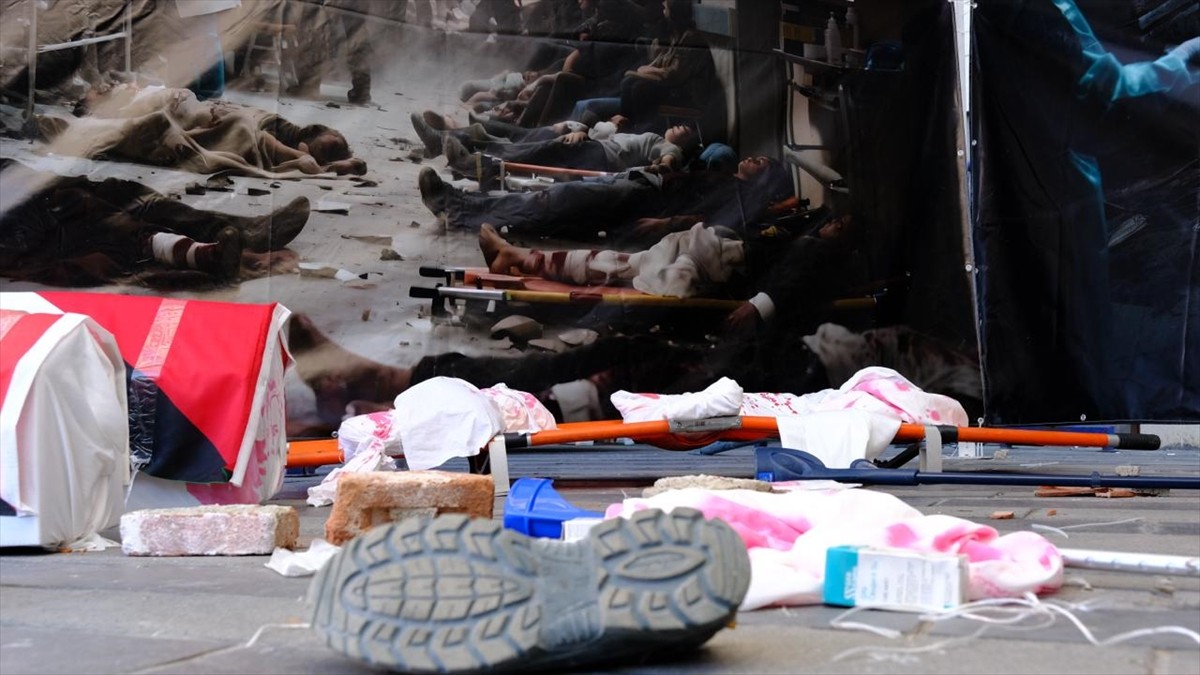 Bursa'da Filistin halkının yaşadığı zulme dikkati çekmek, Gazze'deki direnişe destek vermek ve...