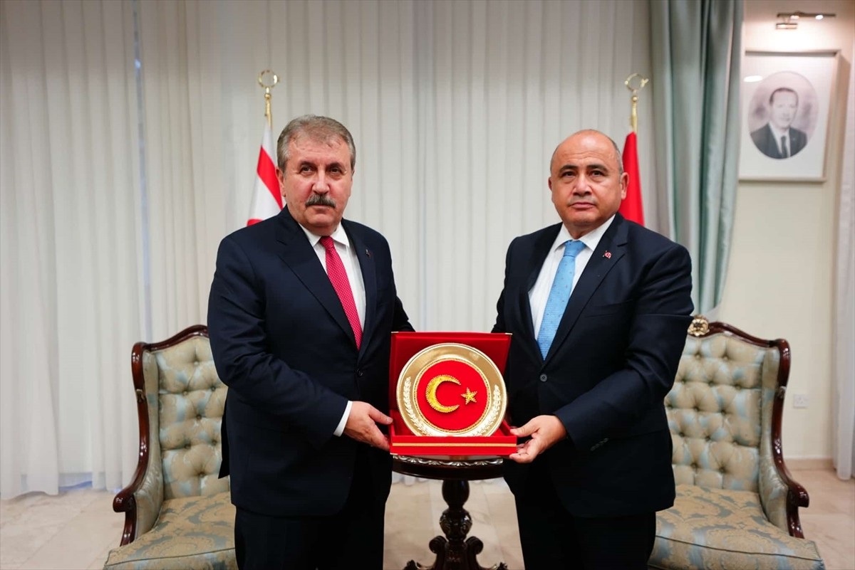 Büyük Birlik Partisi (BBP) Genel Başkanı Mustafa Destici, Kuzey Kıbrıs Türk Cumhuriyeti'nde...