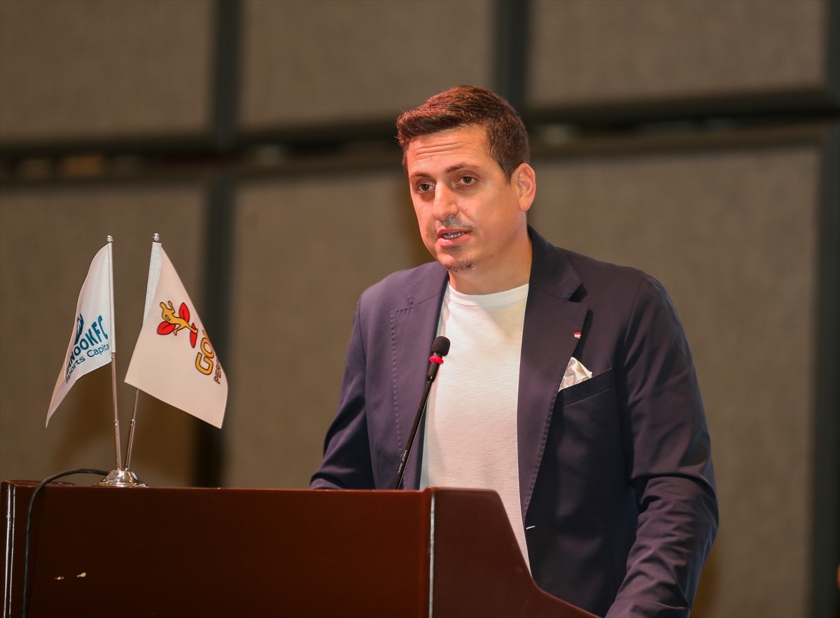 Çocuk futbolunun önemli organizasyonlarından Selectum Gold Cup 2026, nisan ayında Antalya'nın ev...