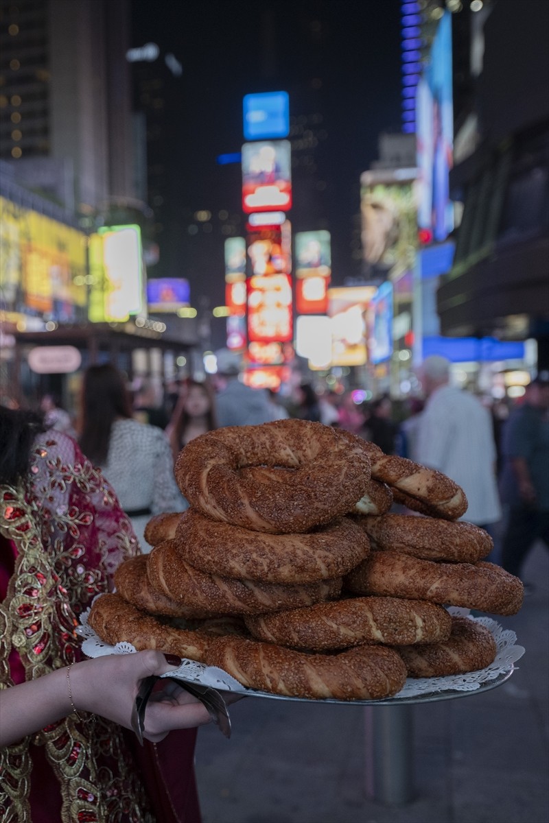 Cumhurbaşkanı Recep Tayyip Erdoğan'ın eşi Emine Erdoğan'ın himayelerinde, Sanayi ve Teknoloji...
