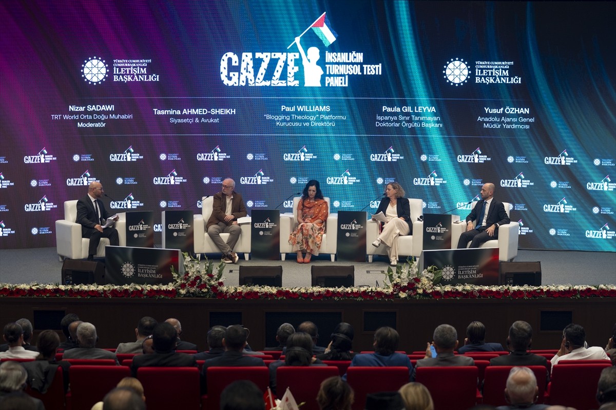 Cumhurbaşkanlığı İletişim Başkanlığının düzenlediği "Gazze: İnsanlığın Turnusol Testi Paneli"nde...