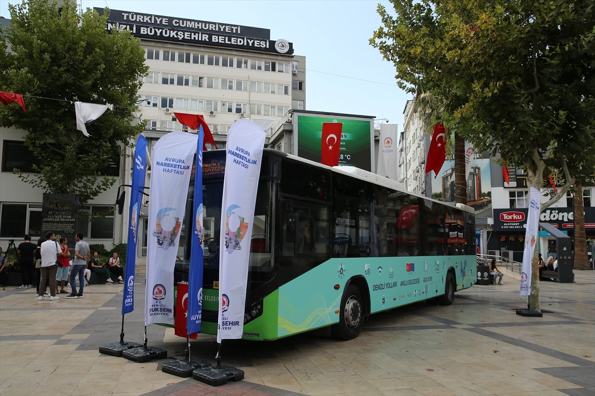 Denizli'de, Avrupa Birliği (AB) tarafından finanse edilen "Denizli'de Toplu Ulaşım Akıllanıyor...