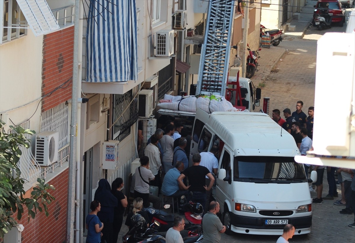 Denizli'de tüp mide ameliyatı sonrası hastaneden taburcu olan ve Aydın'da geçirdiği kalp krizi...