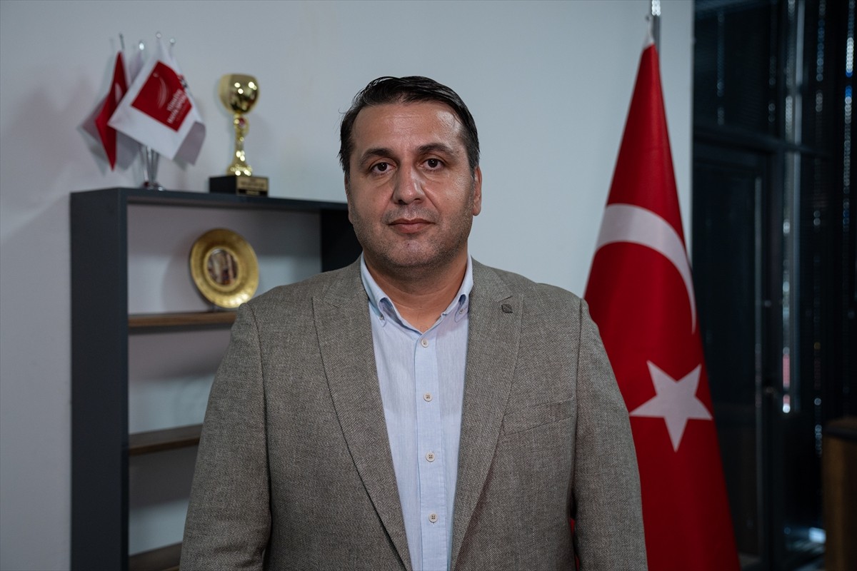 Gazi Üniversitesi Spor Bilimleri Fakültesi Öğretim Üyesi Doç. Dr. Mehmet Yıldız, AA muhabirine...