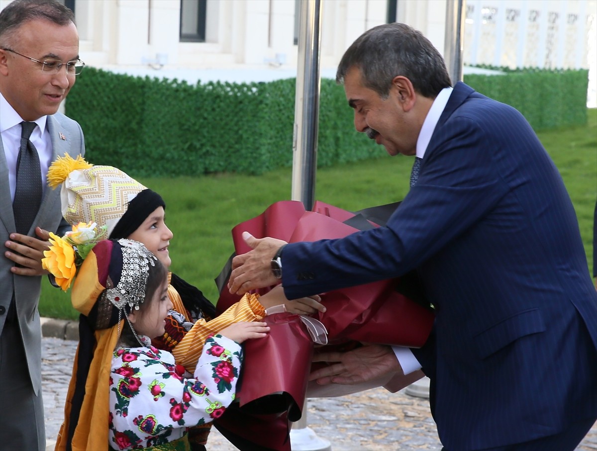 Milli Eğitim Bakanı Yusuf Tekin, çeşitli programlara katılmak üzere geldiği Gaziantep Valiliği...