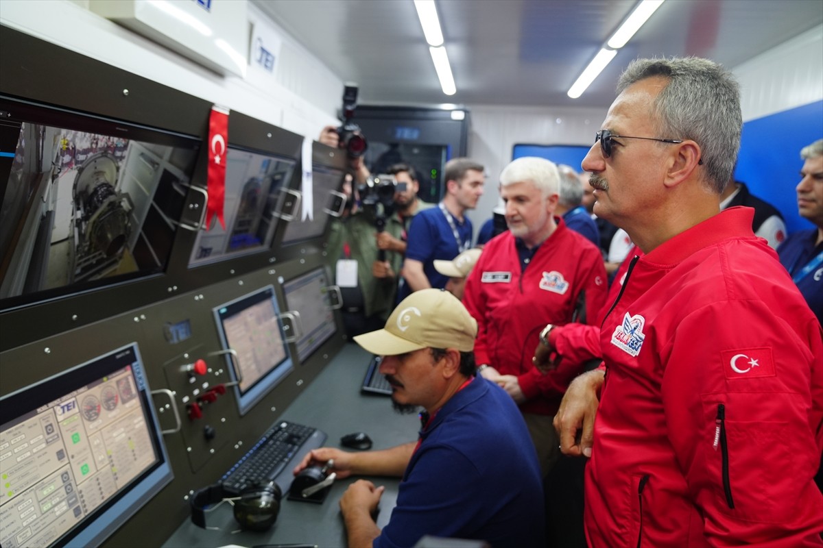 Sanayi ve Teknoloji Bakanlığı ile Türkiye Teknoloji Takımı Vakfı (T3 Vakfı) öncülüğünde...