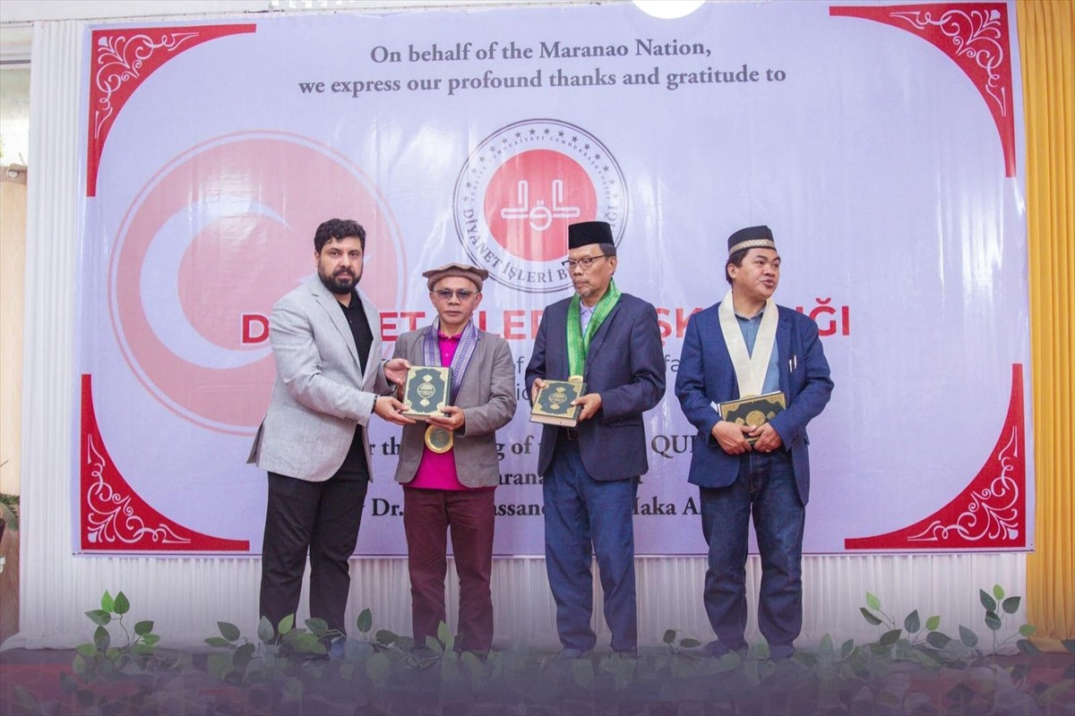 Sultan 2. Abdülhamid'in 137 yıl önce Filipinler'in Mindanao bölgesine gönderdiği Kur'an-ı Kerim...