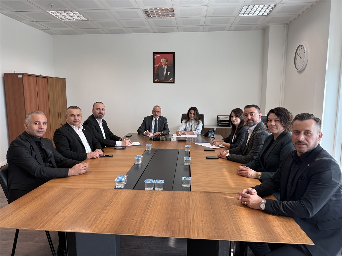 Tekirdağ Namık Kemal Üniversitesi (NKÜ) ile Öz Sağlık-İş Sendikası arasında toplu iş sözleşmesi...