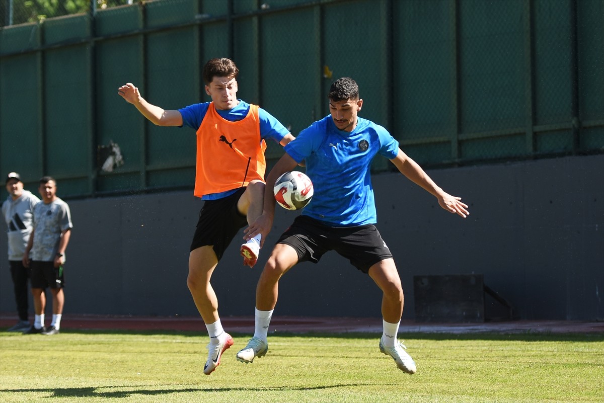 Trendyol 1. Lig'in 7. haftasında yarın deplasmanda Bandırmaspor ile karşılaşacak Manisa Futbol...