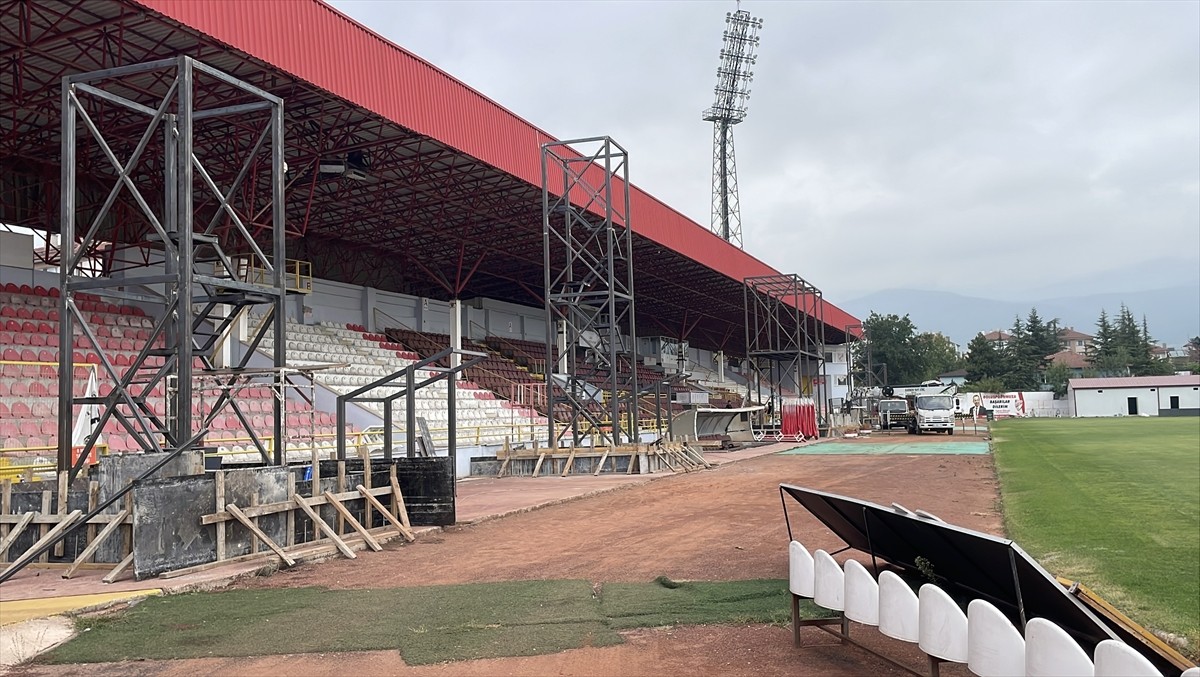 Trendyol 1. Lig’in 5. haftasındaki Boluspor-Manisa FK karşılaşmasının, fiziki altyapı yetersizliği...