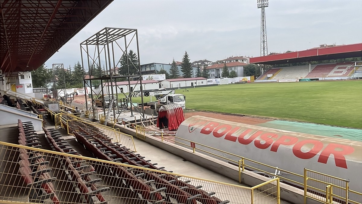 Trendyol 1. Lig’in 5. haftasındaki Boluspor-Manisa FK karşılaşmasının, fiziki altyapı yetersizliği...