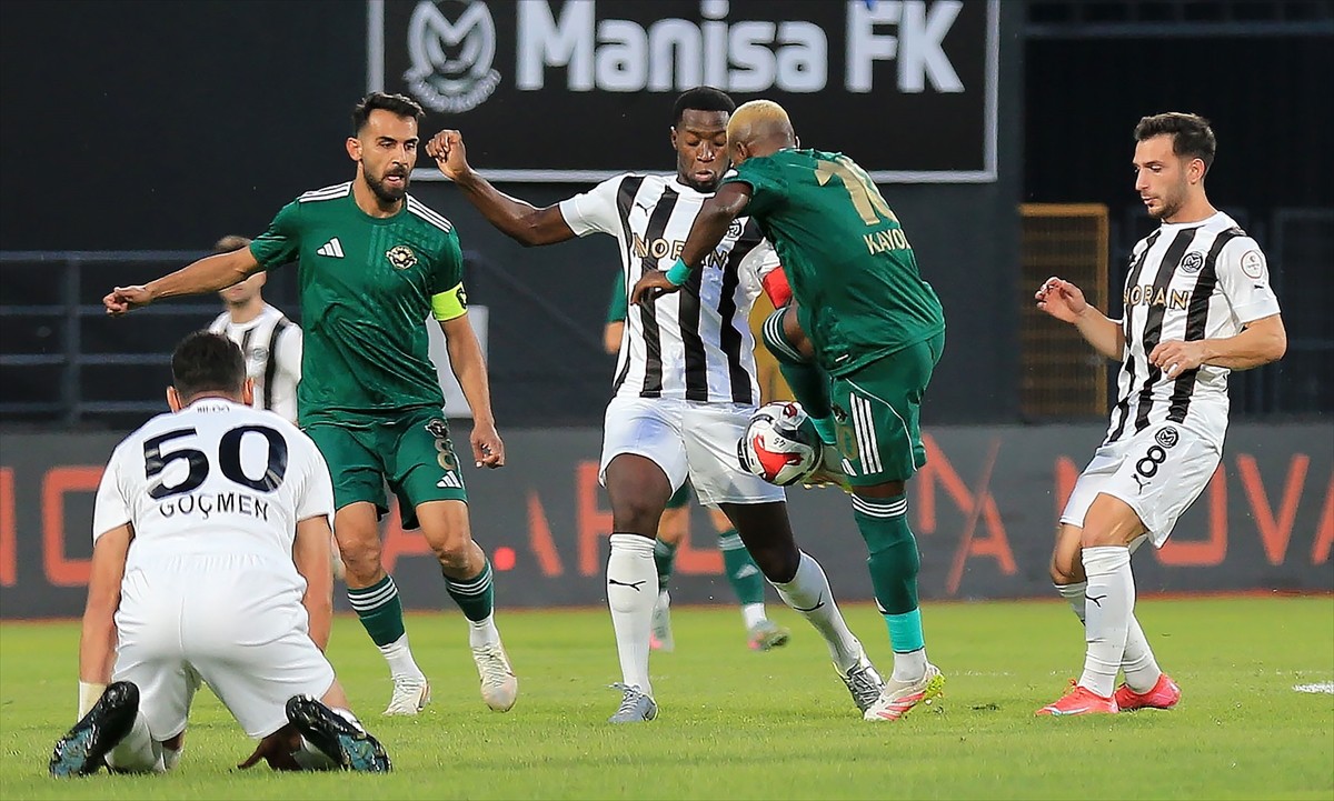 Trendyol 1. Lig’in 6. haftasında Manisa FK ile Esenler Erokspor, Manisa 19 Mayıs Stadı’nda...