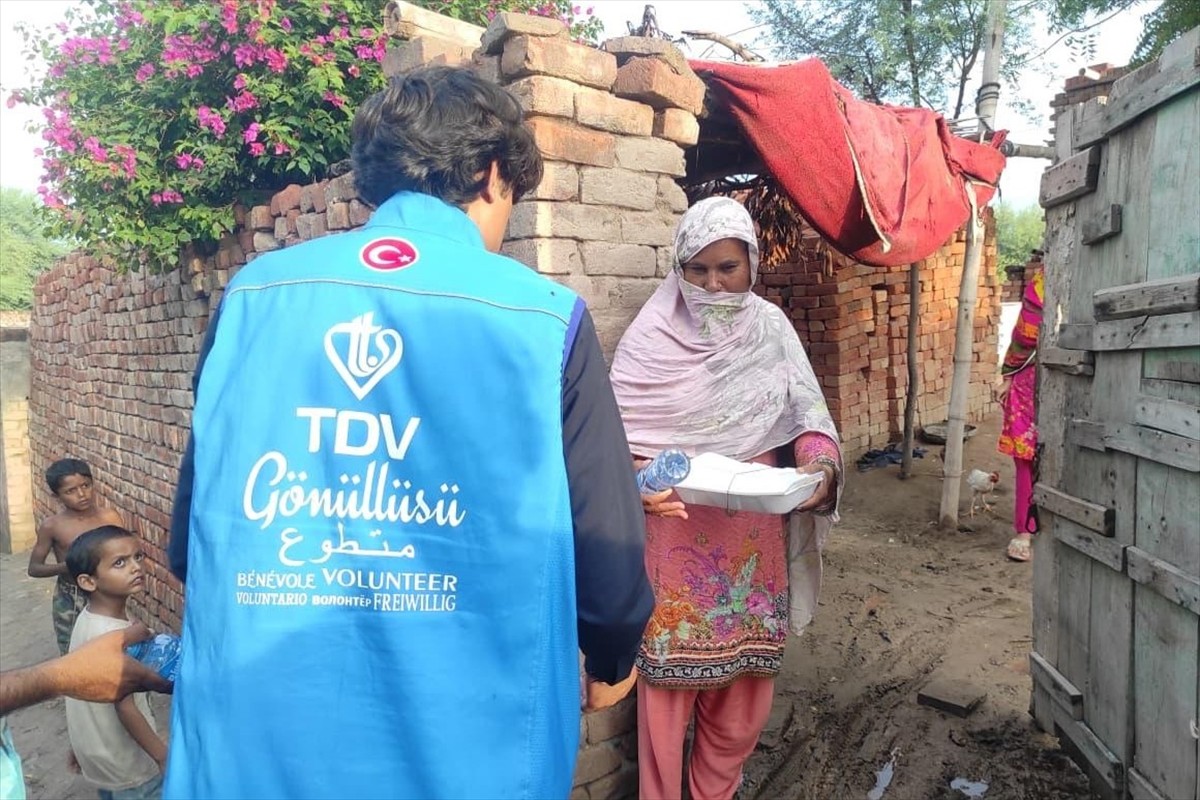 Türkiye Diyanet Vakfı (TDV), Diyanet İşleri Başkanlığı İslamabad Din Hizmetleri Müşavirliği ile...