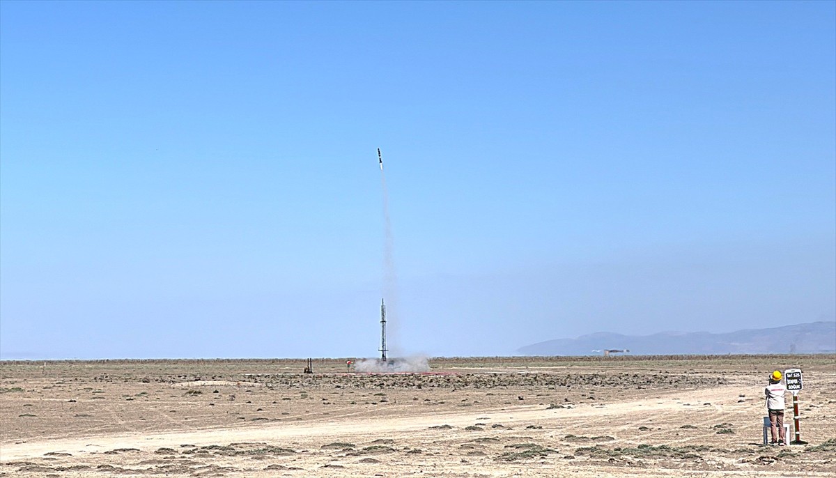 TÜRKSAT ve Türkiye Teknoloji Takımı Vakfı iş birliğiyle düzenlenen TÜRKSAT Model Uydu...