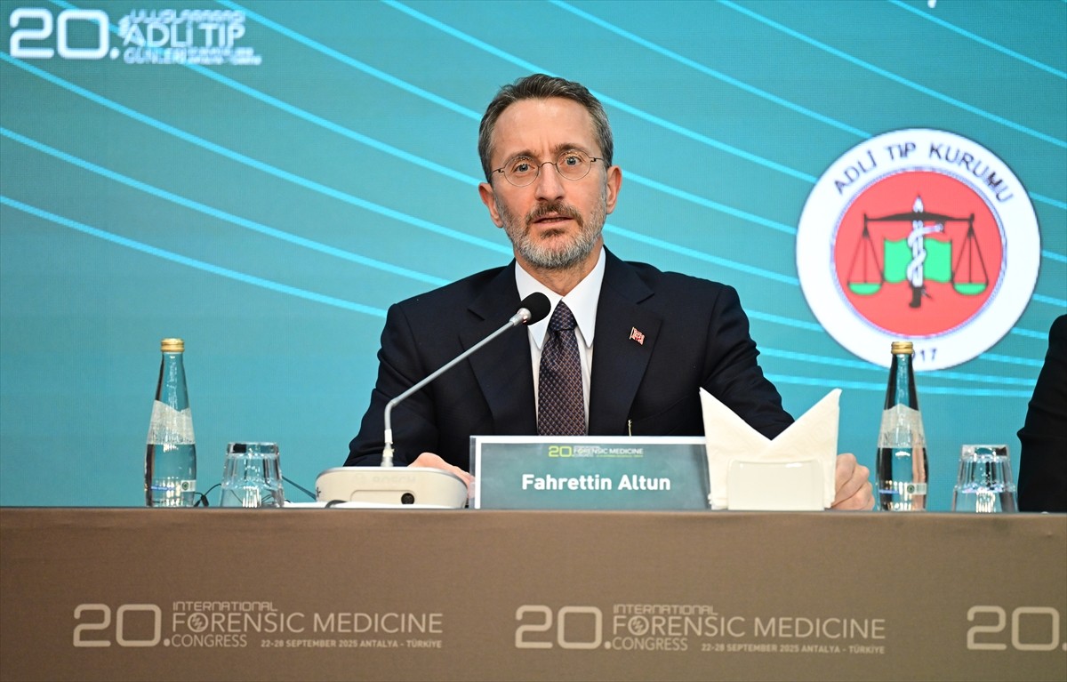 Uluslararası 20. Adli Tıp Günleri, Antalya'da Adalet Teşkilatını Güçlendirme Vakfı tesislerinde...