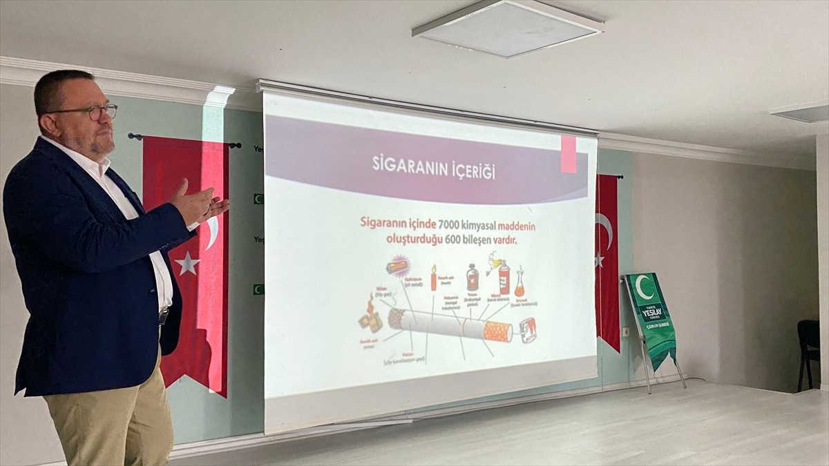 Yeşilay Çorum Şubesi'nde "Sigara ve Doğurganlık" konulu konferans gerçekleştirildi. Hitit...