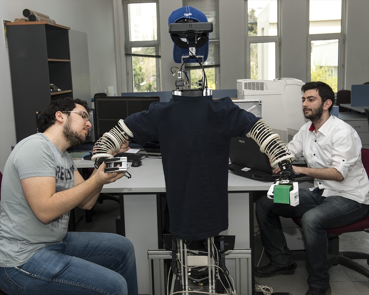 Yükseköğretim Kurulu (YÖK) ile Savunma Sanayii Başkanlığı işbirliğinde geçen yıl hayata geçirilen...