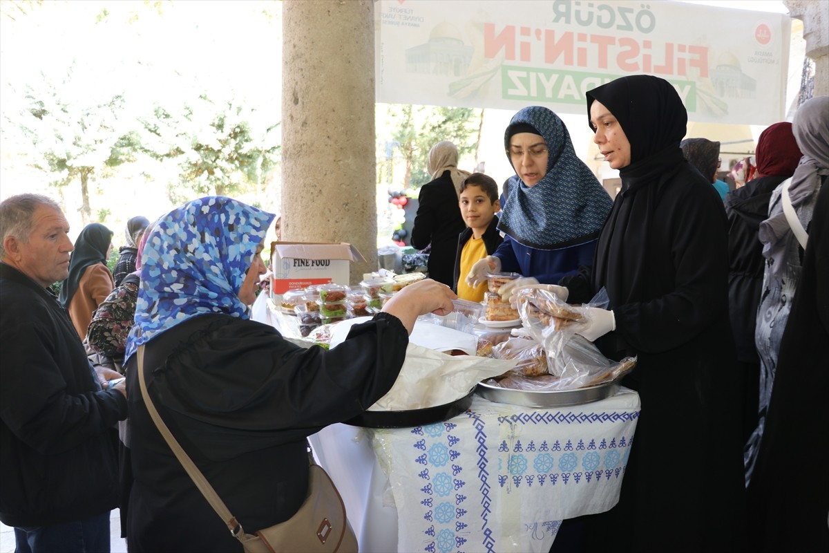 Amasya Müftülüğü ile Türkiye Diyanet Vakfı Amasya Şubesi tarafından, geliri Filistin'e bağışlanmak...