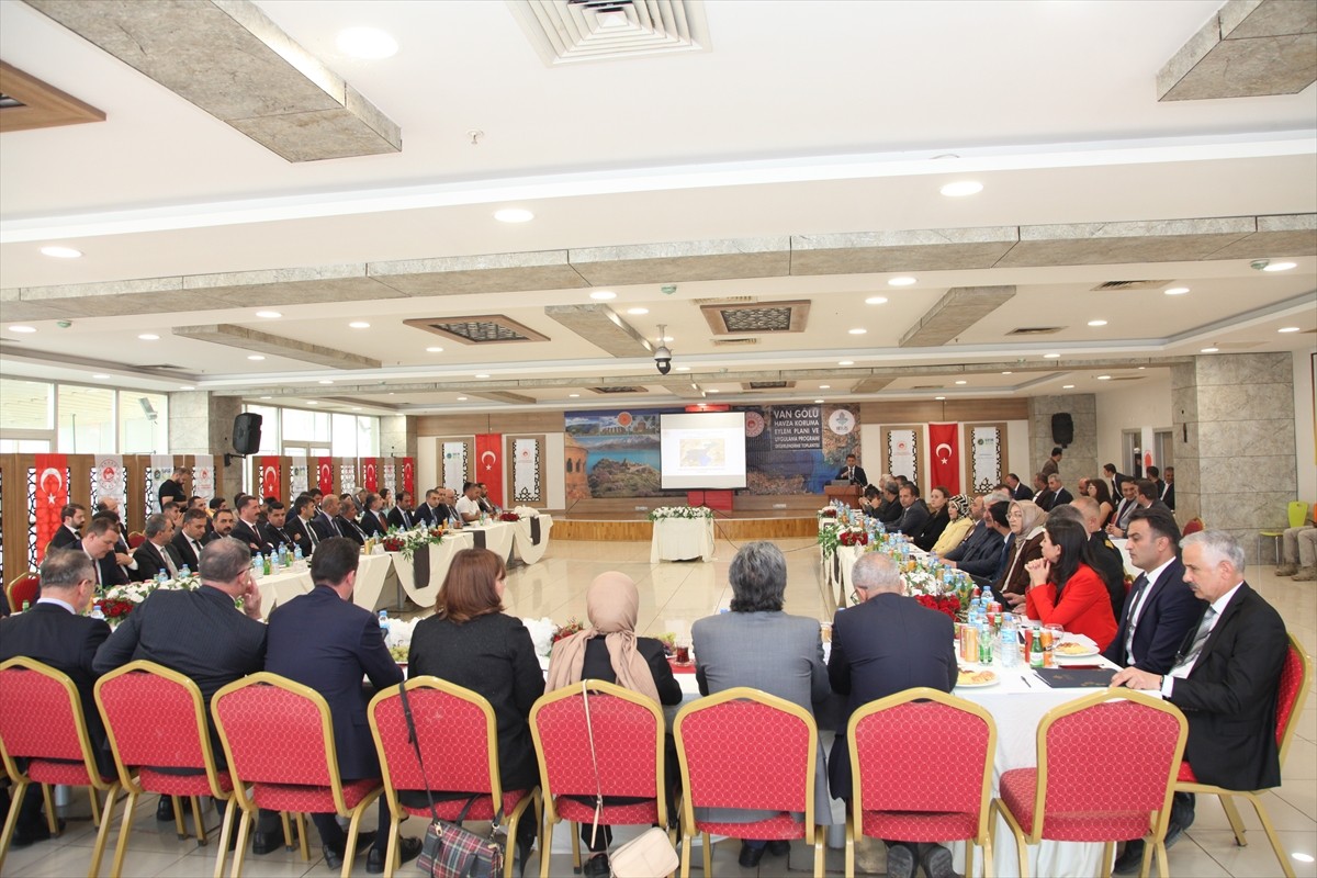 Bitlis'in Ahlat ilçesinde Van Gölü Havza Koruma Eylem Planı ve Uygulama Programı Değerlendirme...