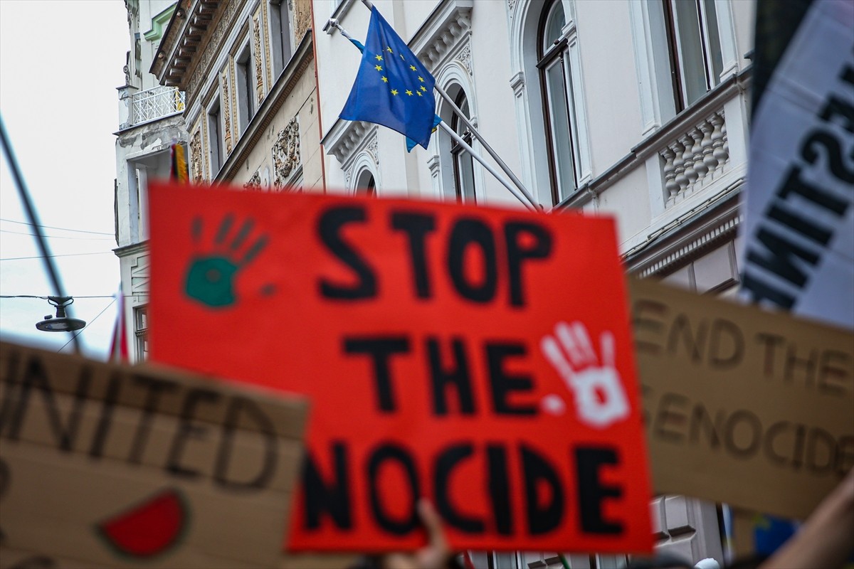 Bosna Hersek'in başkenti Saraybosna'da, İsrail'in Gazze'deki soykırımına karşı durmak ve ablukayı...