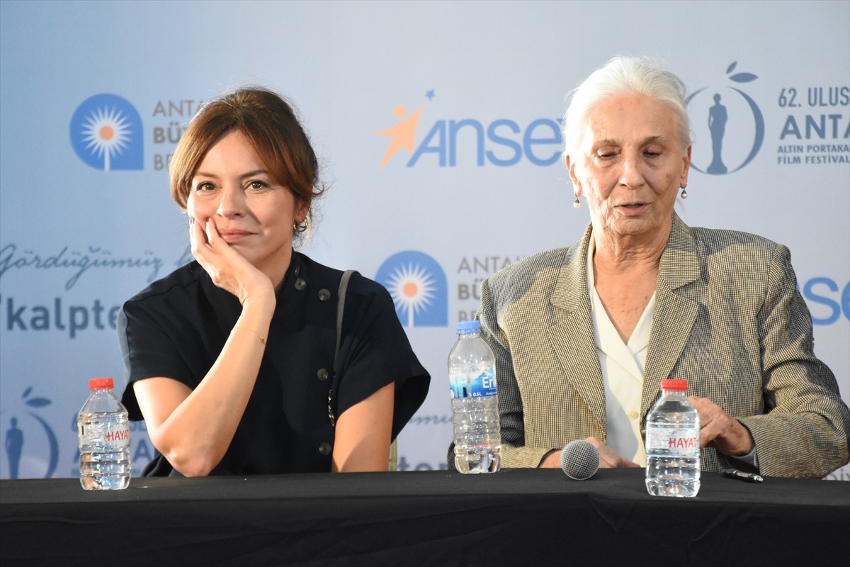 Bu yıl 62'ncisi düzenlenen Uluslararası Antalya Altın Portakal Film Festivali kapsamında Ulusal...