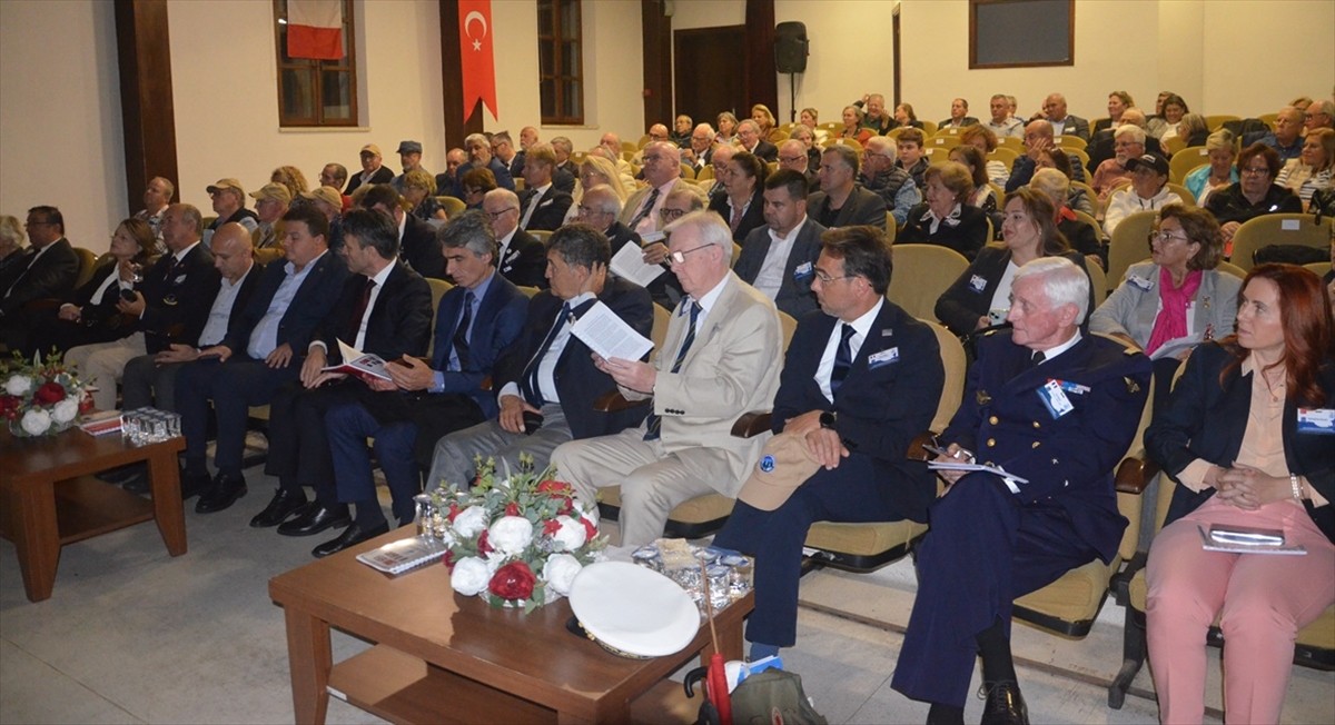 Çanakkale Zaferi'nin 110. yılı kapsamında Çanakkale Savaşları'na katılan askerlerin yakınları...