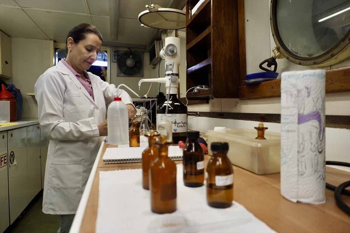 Dokuz Eylül Üniversitesi (DEÜ) Deniz Bilimleri ve Teknolojisi Enstitüsüne bağlı Koca Piri Reis...