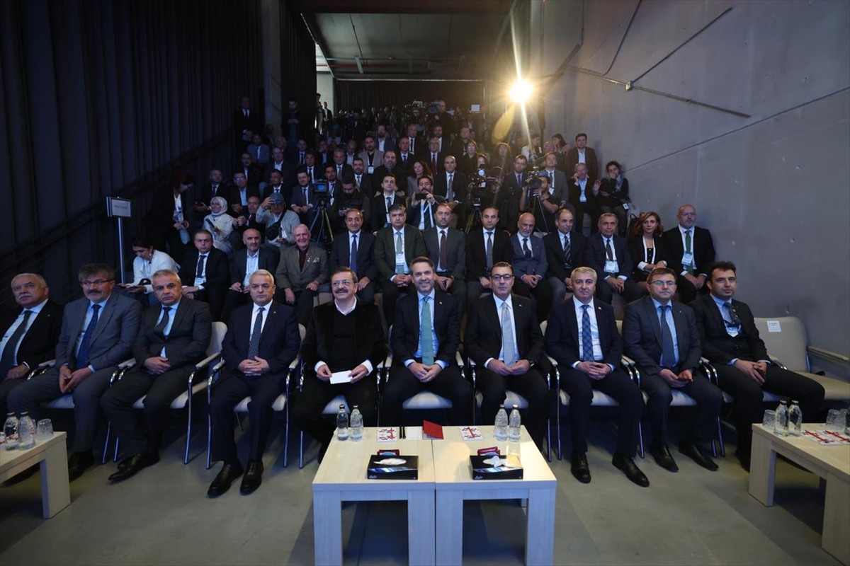 Enerji ve Tabii Kaynaklar Bakanı Alparslan Bayraktar, TOBB Ekonomi ve Teknoloji Üniversitesi (TOBB...