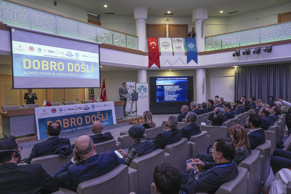 Erciyes Üniversitesi ve Uluslararası Saraybosna Üniversitesinin (IUS) işbirliğiyle Bosna Hersek'in...